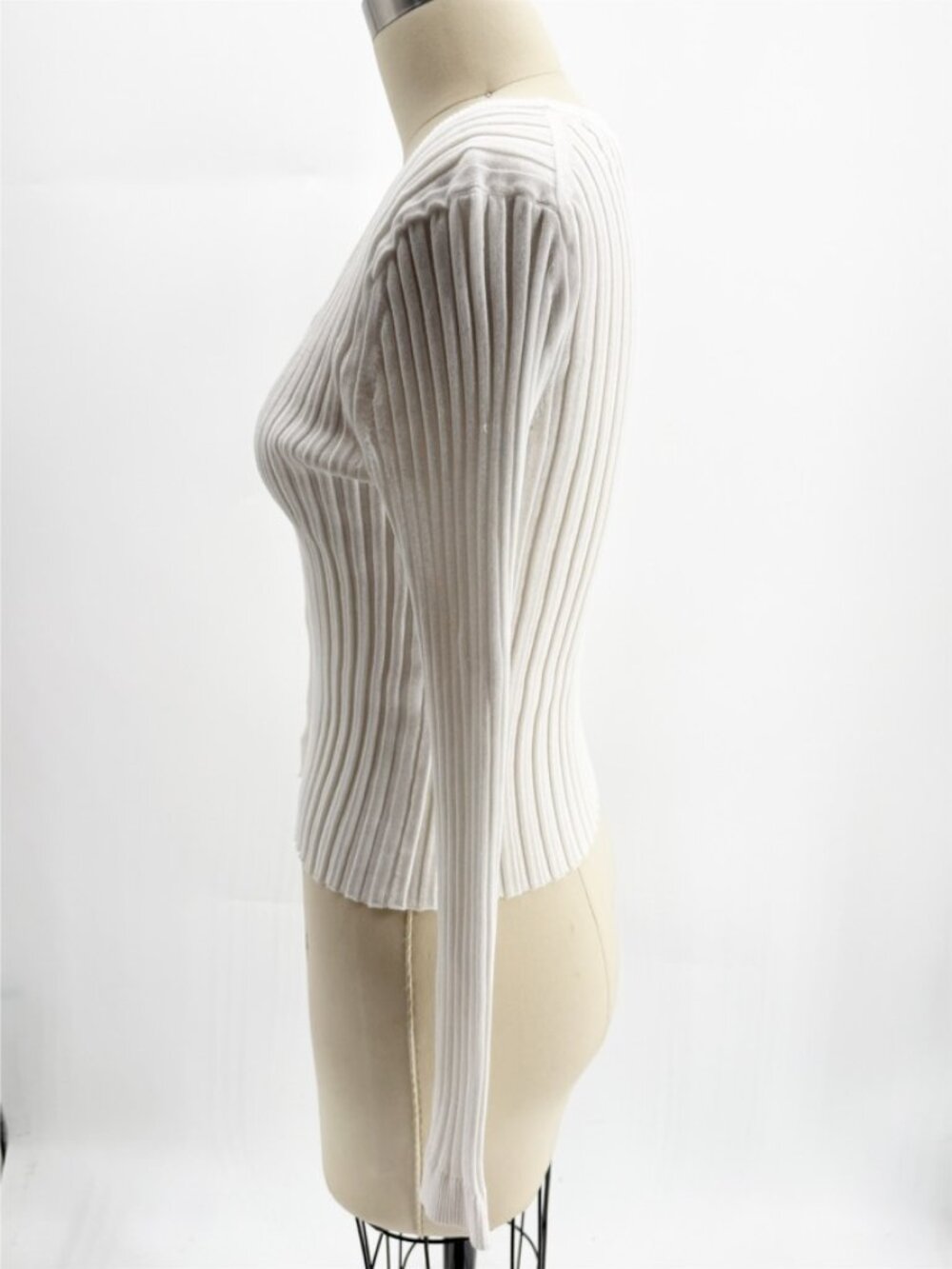 Vince Optic White Ribbed V-Neck Cardigan Coquette - Picture 4 of 8